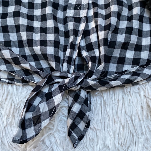 J. Crew Factory Check Tie Hem Button Down Shirt 💗 Black & White - Picture 10 of 13